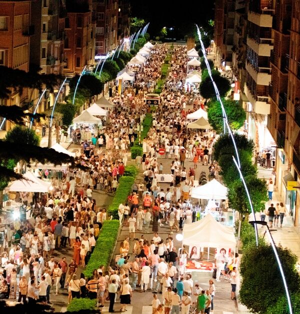 noche blanca, ejea comercio, ejea de los caballeros, compras, descuentos, fiesta